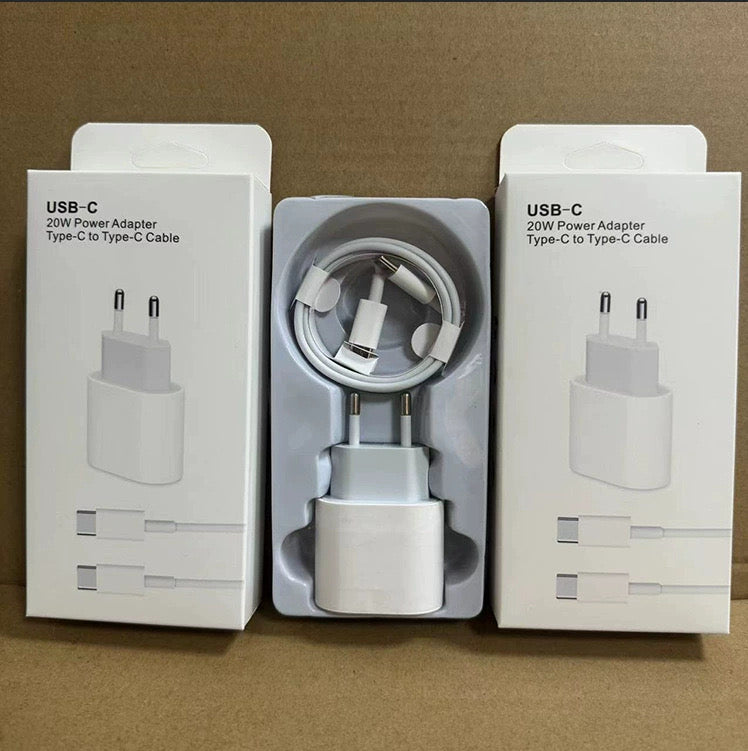 PD20W fast charging head is suitable for 12/13 charger PD fast charging head European gauge suit wholesale 12W