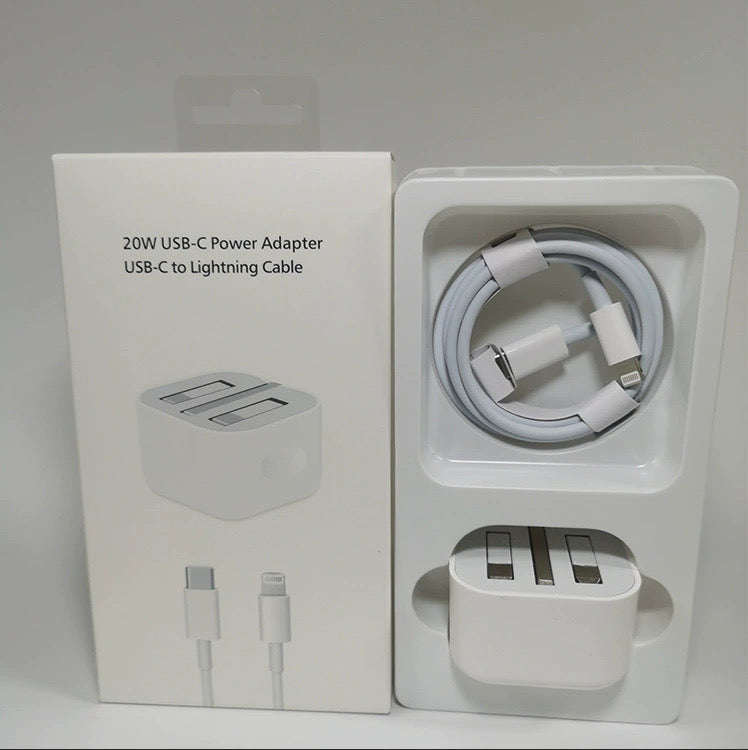 PD20W fast charging head is suitable for 12/13 charger PD fast charging head European gauge suit wholesale 12W