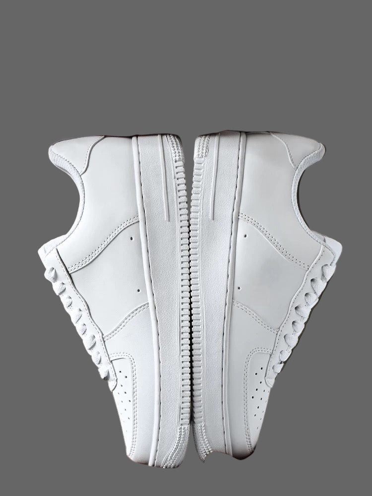 No.1 low-top small white shoes men's and women's couples pure white versatile casual board shoes aj1 sports trend