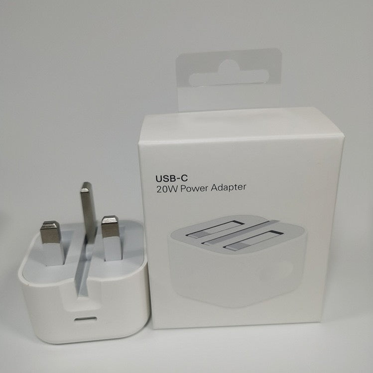 PD20W fast charging head is suitable for 12/13 charger PD fast charging head European gauge suit wholesale 12W
